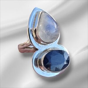 Sterling silver Sapphire/Moonstone gemstones ring 7